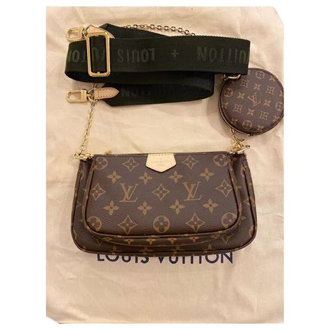 lv multi pochette green